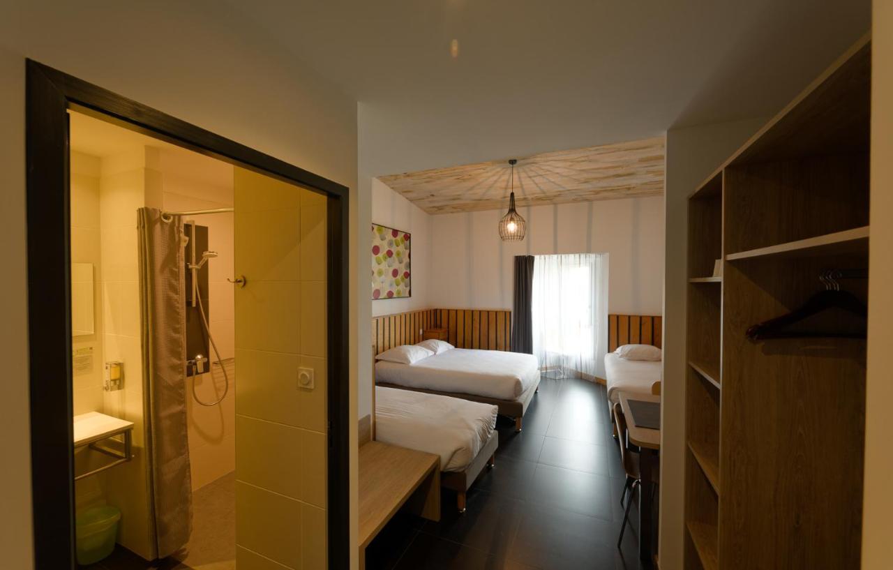 Cit'Hotel Le Relais Du Boisniard Шамбрето Экстерьер фото