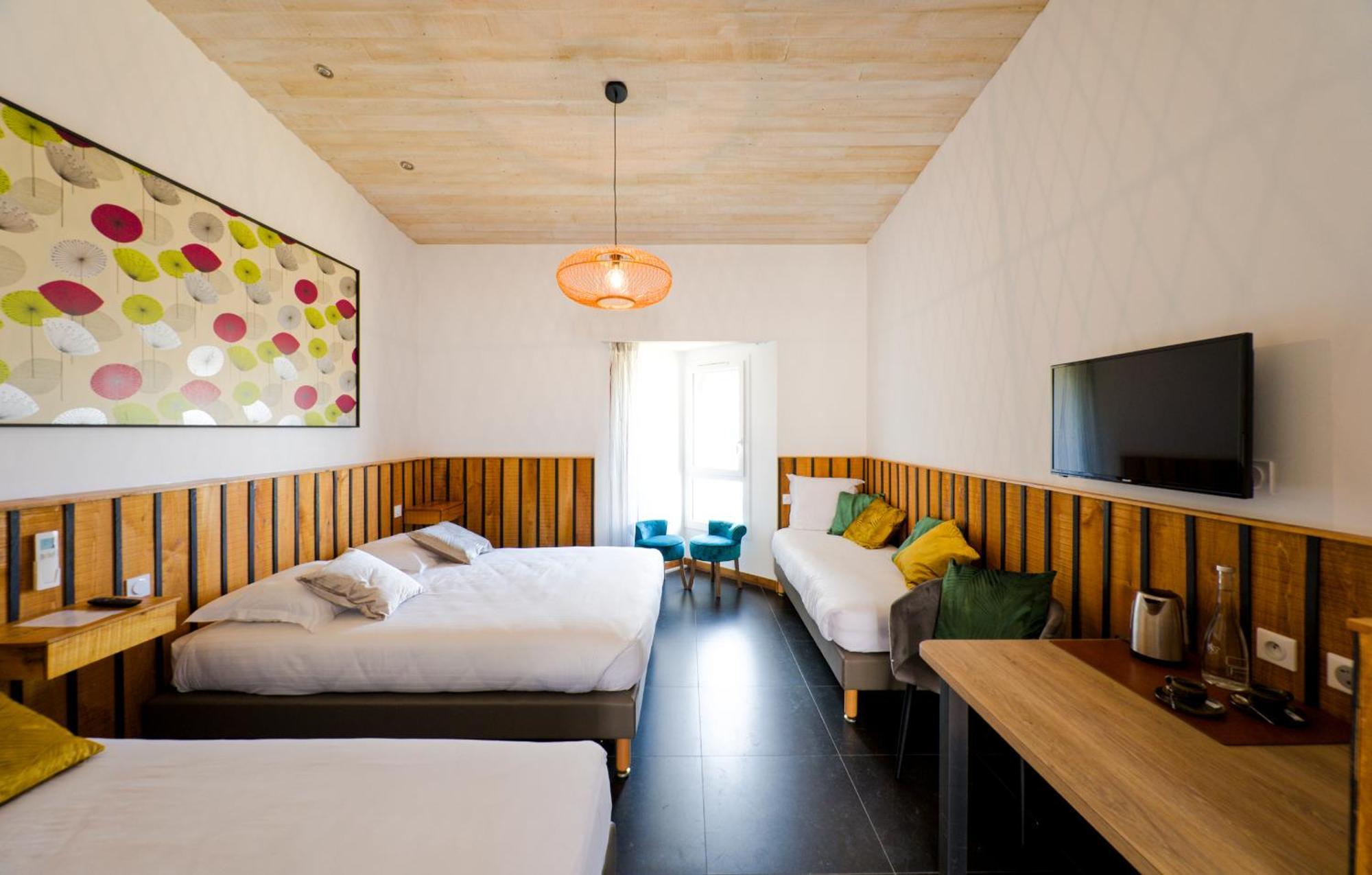 Cit'Hotel Le Relais Du Boisniard Шамбрето Экстерьер фото