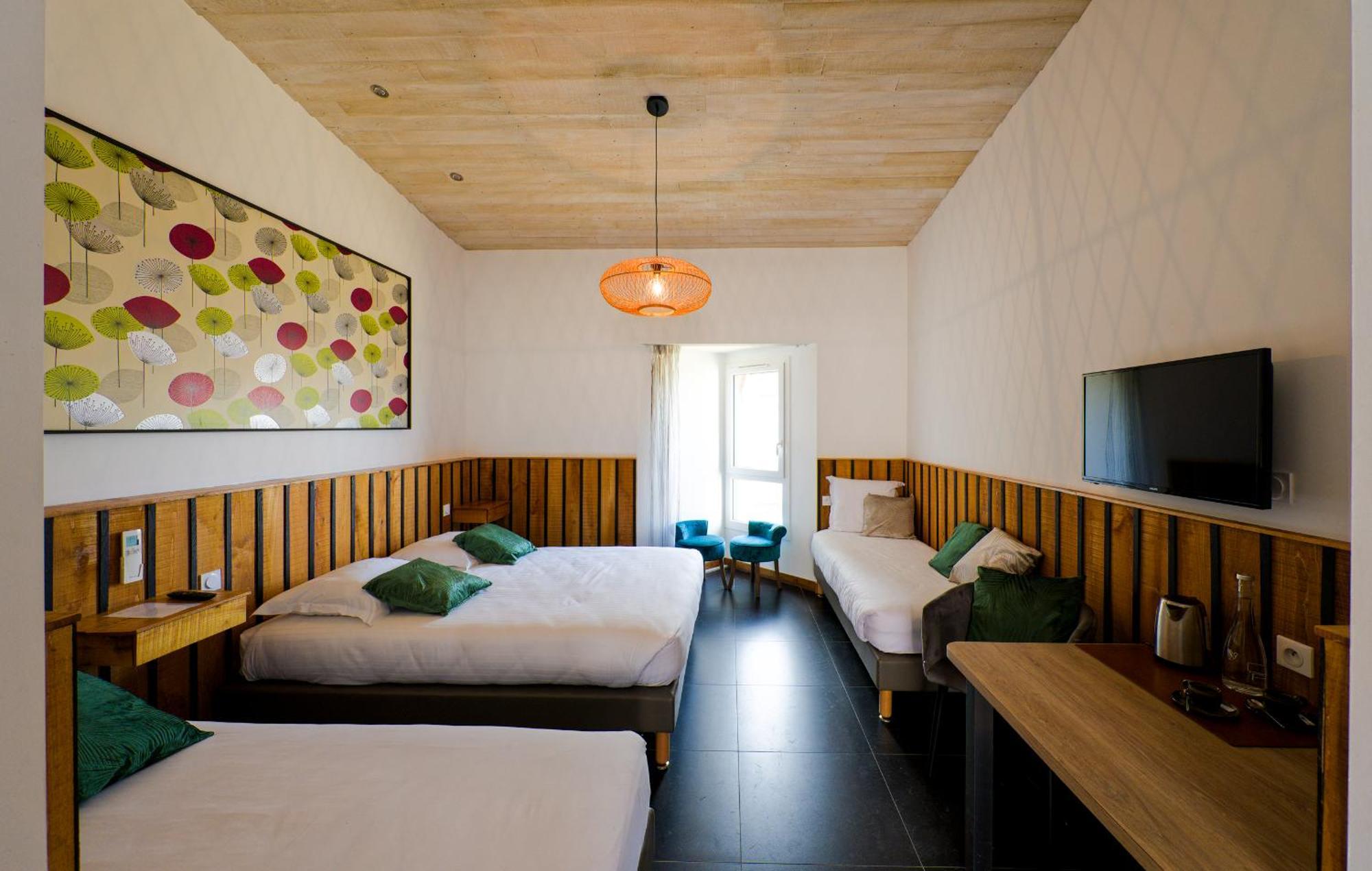 Cit'Hotel Le Relais Du Boisniard Шамбрето Экстерьер фото